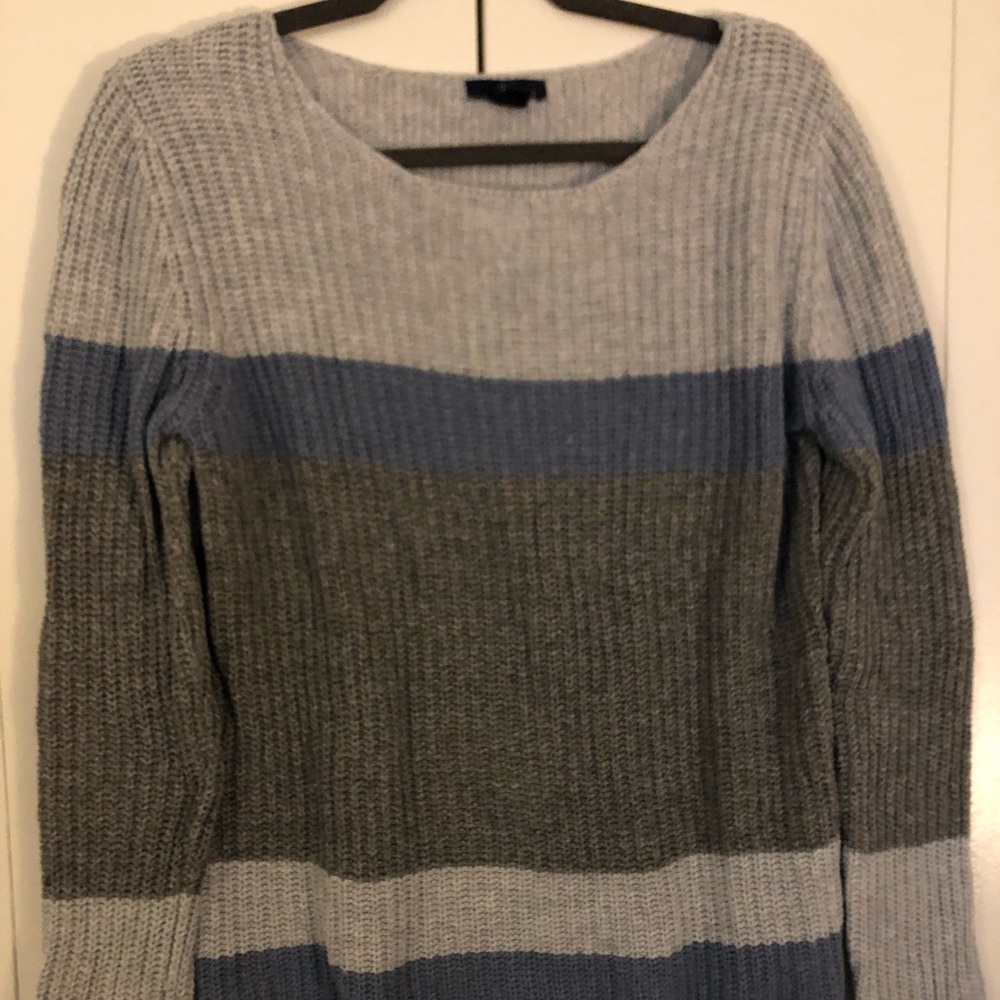Colorblock sweater